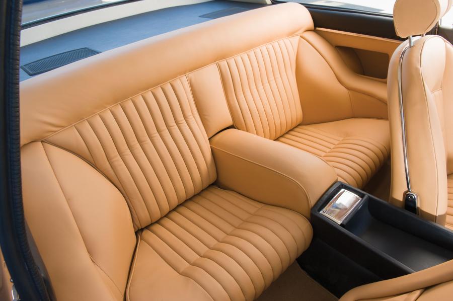  Ferrari 365 GT 2+2 1968 года  (US) (фото 12 из 30)